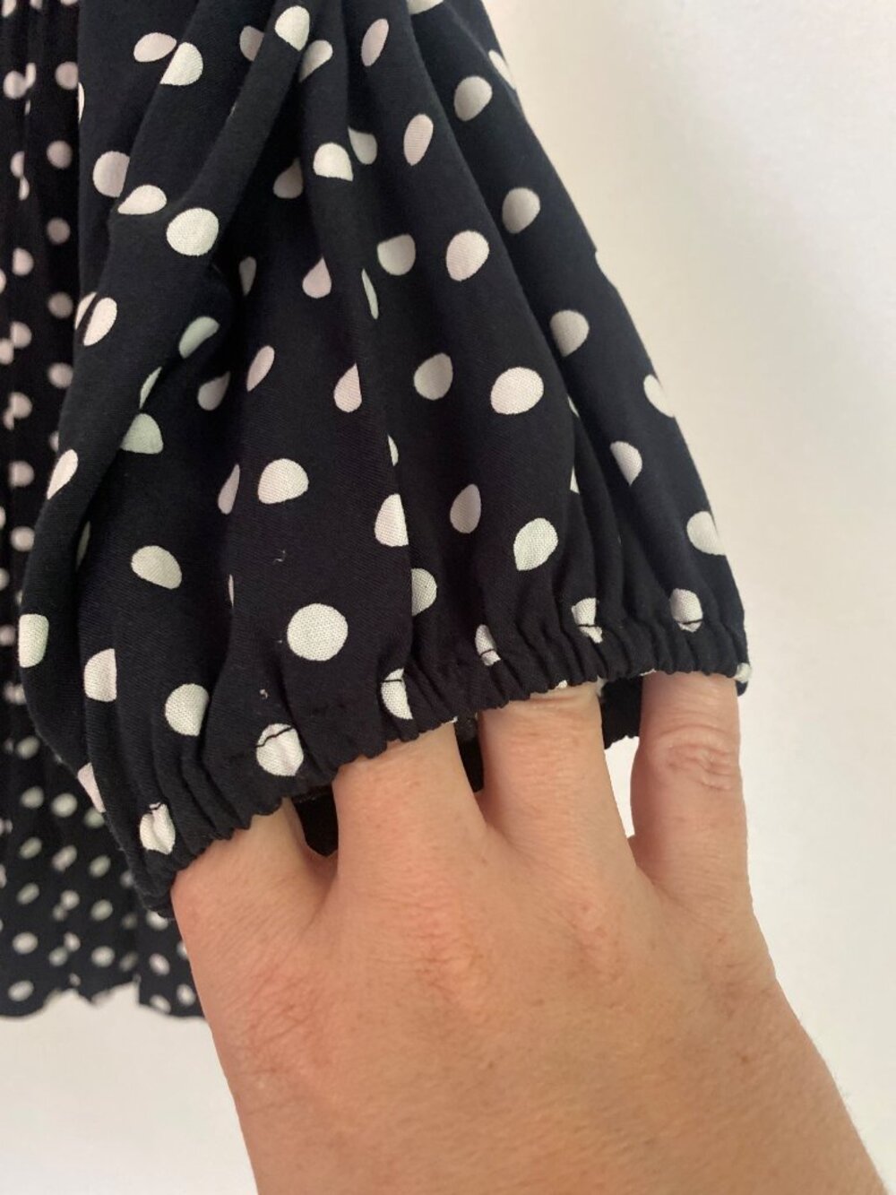 NWT Stradivarius Black & White Polka Dot Long-Sleeve Tiered Mini Dress Size M - Picture 3 of 9
